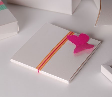 Caja para CD con mariposa...