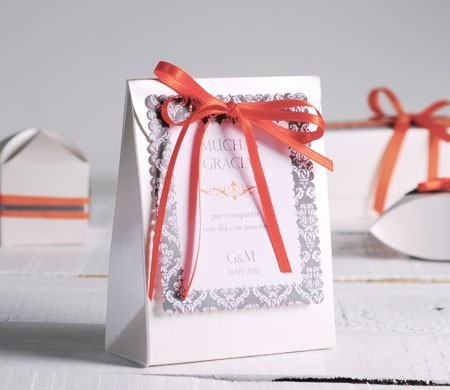 Caja Tipo Bolsa para Entregar en una Boda