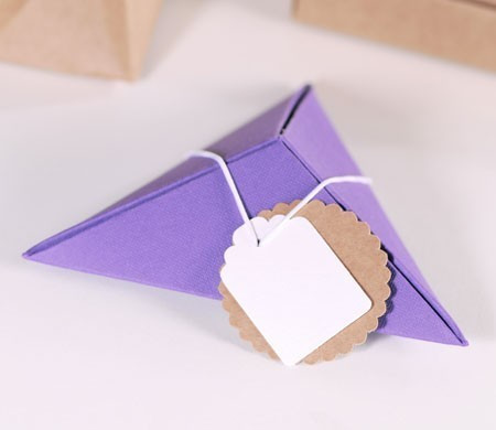 Caja de regalo piramidal