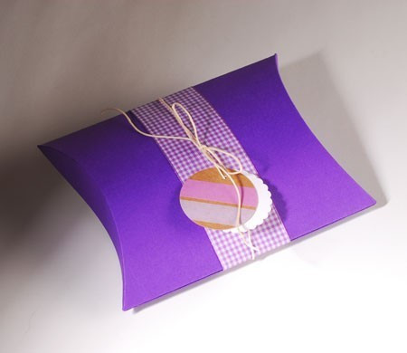 Cajita para Regalo con Etiquetas Redondas