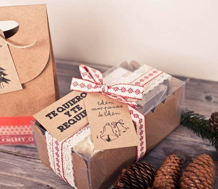 Caja de Dos cupcakes para Navidad