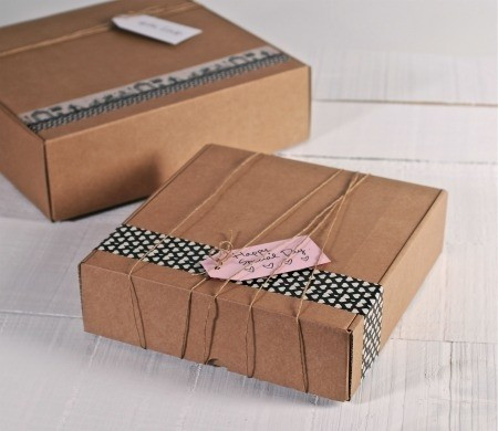 Cajas de Cartón Cuadradas Decoradas
