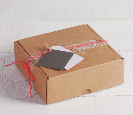 Caja para Envíos para Bonitos Regalos