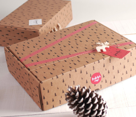 Caja Rectangular con Abetos Navideños