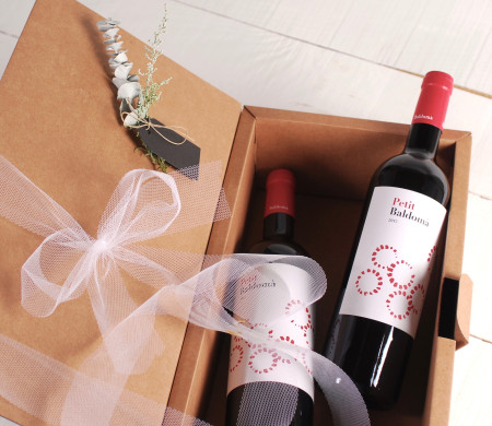 Caja con Asa para Dos Botellas ¡Una Decoración Preciosa!