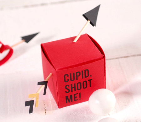 Cajita con flechas de Cupido