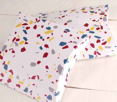 Caja de regalo grande con terrazzo