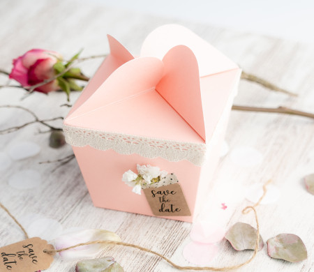 Caja regalo cierre forma de flor