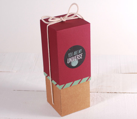 Caja de vino con folder con decoración original