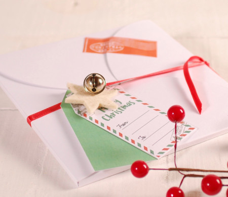 Caja de sobre decorada para Navidad