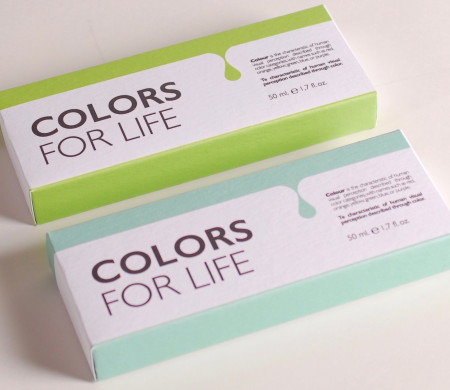 Caja colorida con múltiples usos