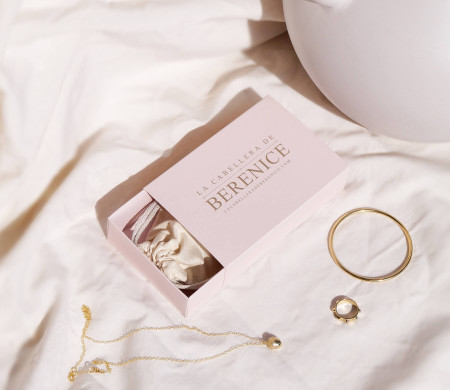 Caja rectangular perfecta para joyería