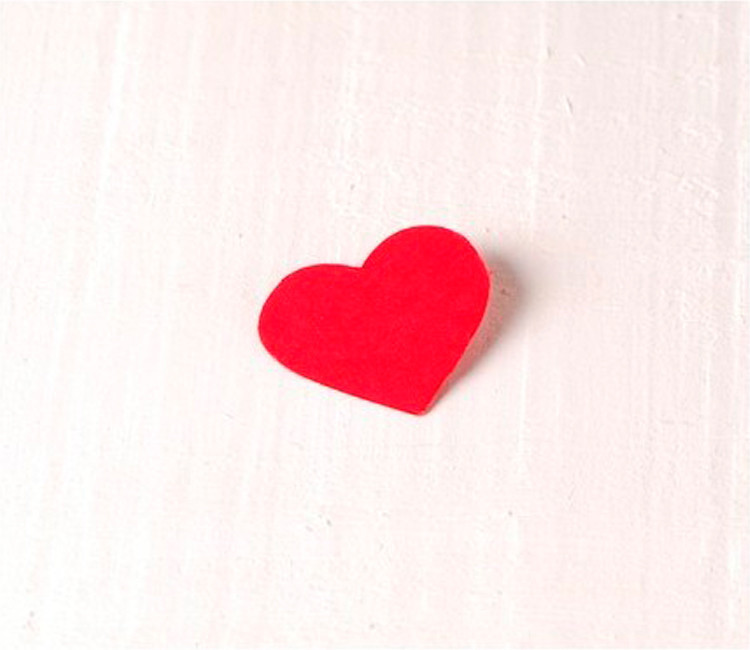 Corazones de Cartulina para Decorar Regalos