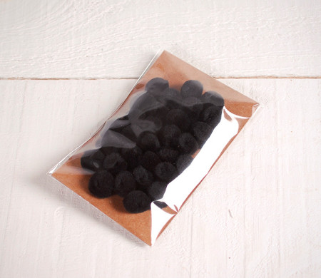 Pompones Blancos o Negros