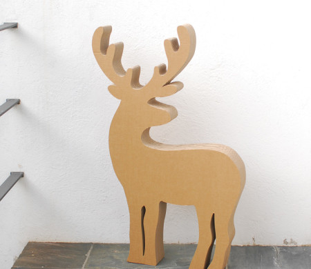 Reno de cartón decorativo, ideal para Navidad