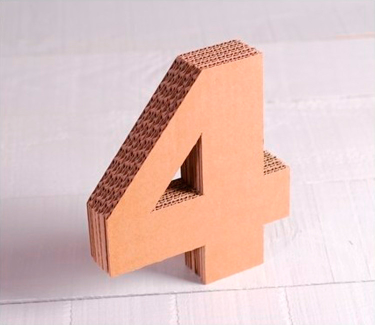 Números de cartón decorativos