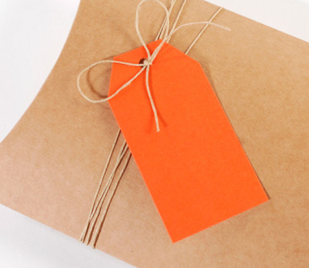 Etiquetas lisas para personalizar tus regalos