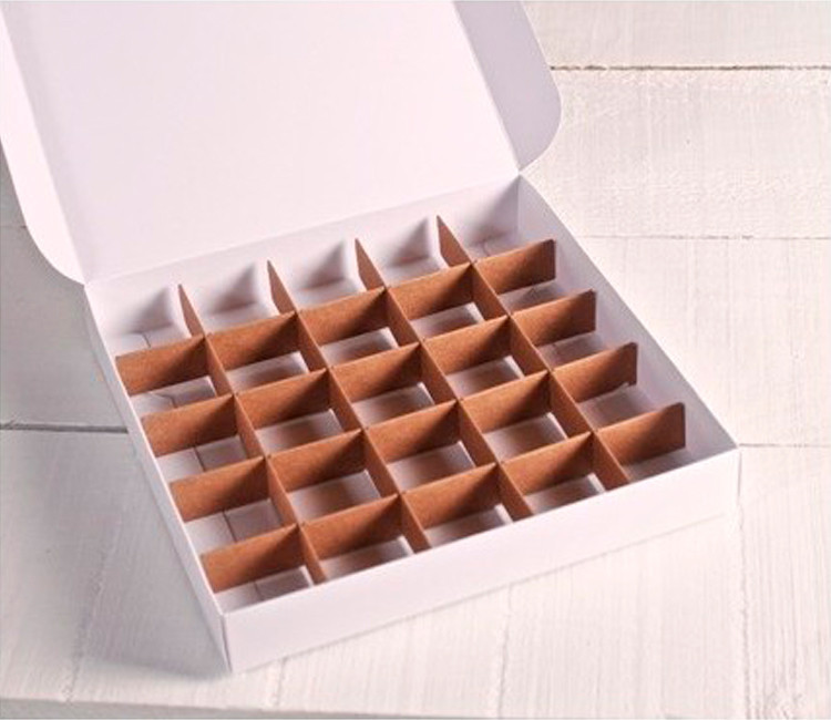 Separador para bombones, para colocar en cajas de bombones Separador para bombones, para colocar en cajas de bombones