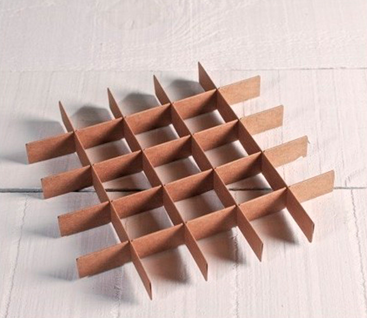 Separador para bombones, para colocar en cajas de bombones Separador para bombones, para colocar en cajas de bombones