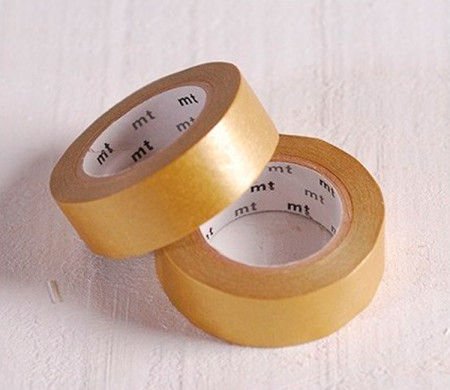 Washi tape dorado para decorar regalos
