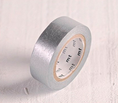 Washi tape plateado para decorar regalos