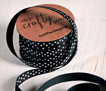 Cinta grosgrain negra a topos blancos