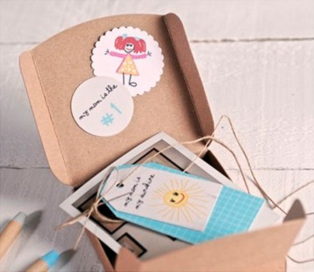 Caja para Polaroids