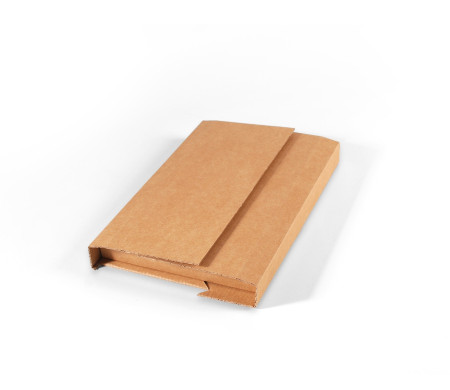 Caja de envío en cruz