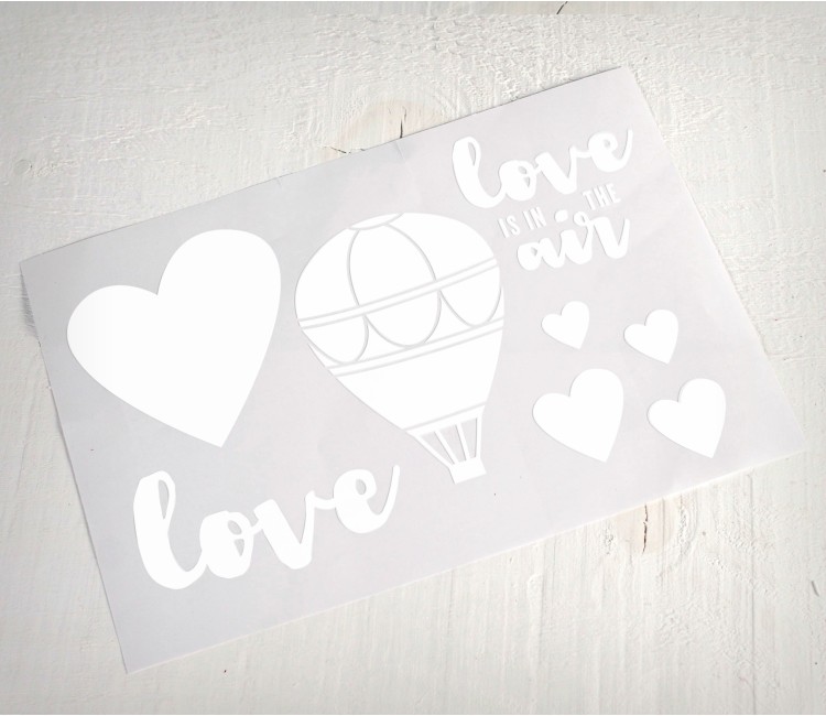 Vinilo decorativo impreso "Love is in the Air"