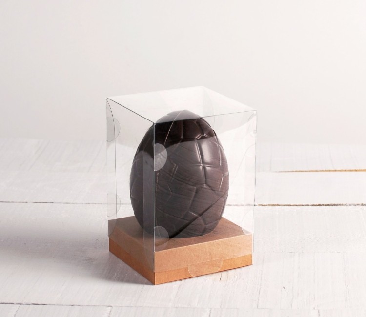 Cajas transparentes para un huevo de Pascua