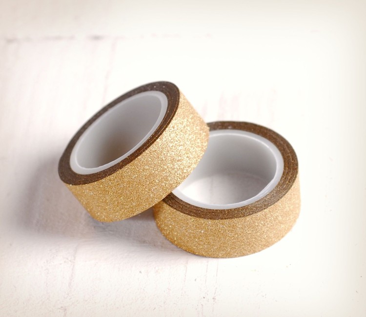 Rollo de washi tape con purpurina