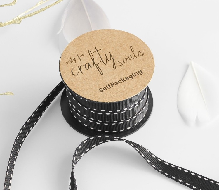 Cinta grosgrain de regalo negra con pespuntes Cinta grosgrain de regalo negra con pespuntes