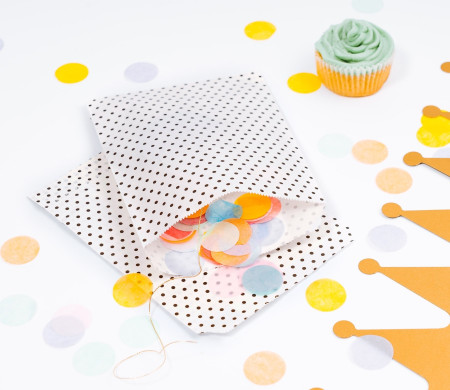 Bolsitas de Papel Blancas con Topos Negros