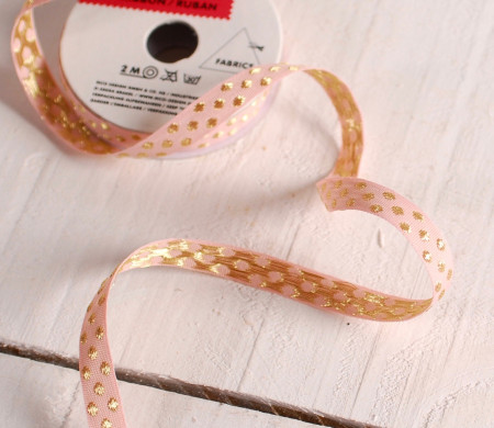 Cinta pastel con detalles dorados 