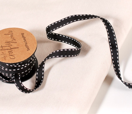 Cinta grosgrain de regalo negra con pespuntes