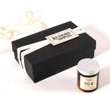 Caja rectangular rígida de cartón forrado