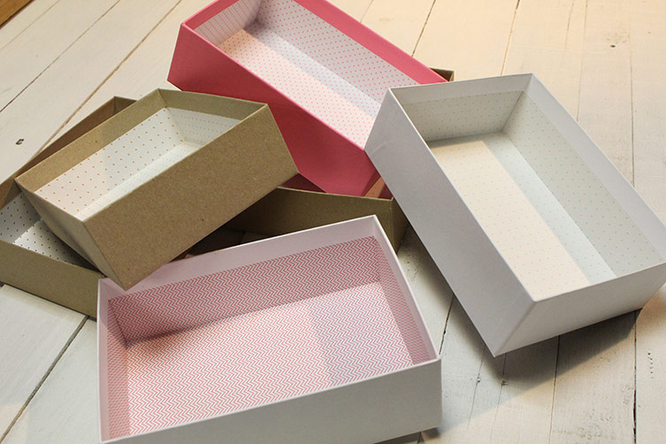 Manualidades con Cajas Recicladas: Estantería con Cajas Birchbox