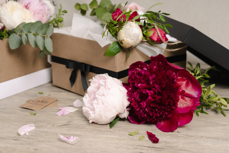 Flores en caja para celebrar la primavera! - Selfpackaging Blog