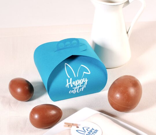 Caja para monas de Pascua
