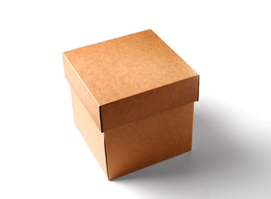 Caja para envíos con tapa