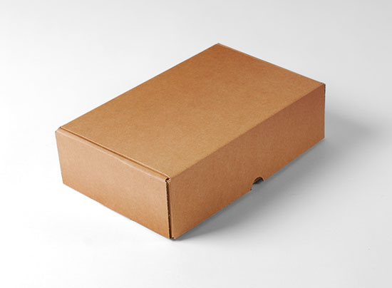 Caja maletín con asa