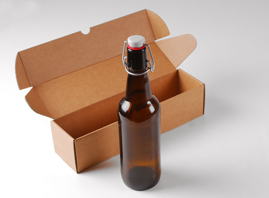 Botella para cerveza con cierre automático