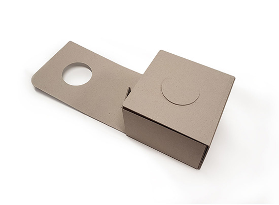 Caja automontable de cartón 100% reciclado