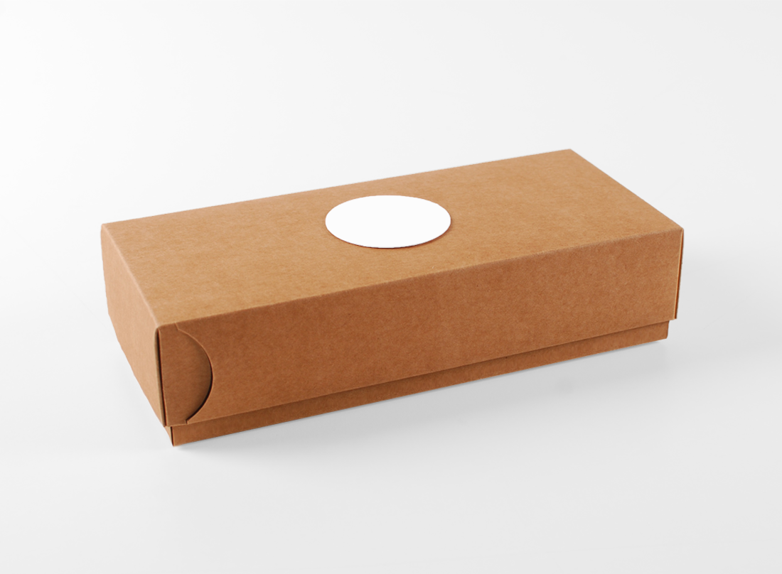 Caja de cartón para sushi con guarda-palillos