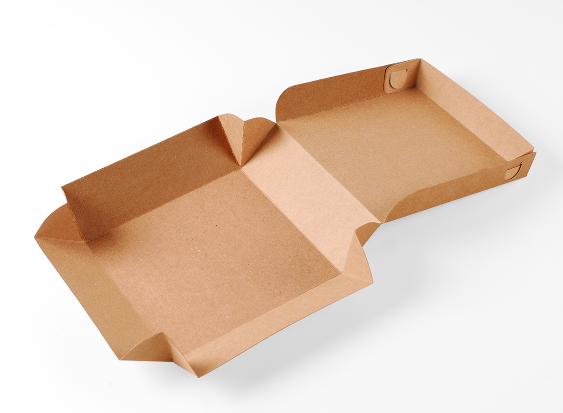 Caja cuadrada de cartón para sushi