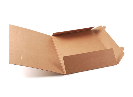 Carpeta de cartón para envíos