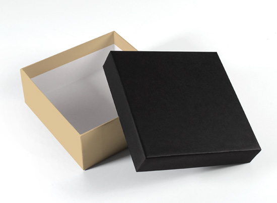 Caja cuadrada rígida